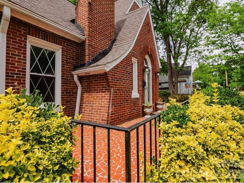 507 5th Street, Albemarle, NC 28001.  MLS# CAR4370857, YatesRealty ID 12951. 