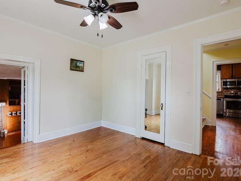 507 5th Street, Albemarle, NC 28001.  MLS# CAR4370857, YatesRealty ID 12951. 