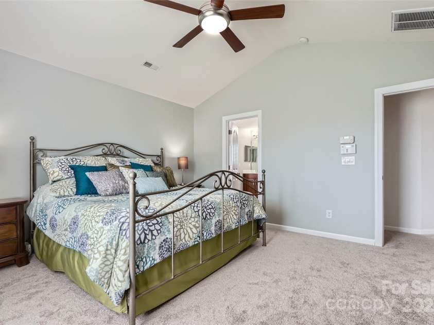 639 Lorain Avenue, Concord, NC 28027.  MLS# CAR4249088, YatesRealty ID 12951. 