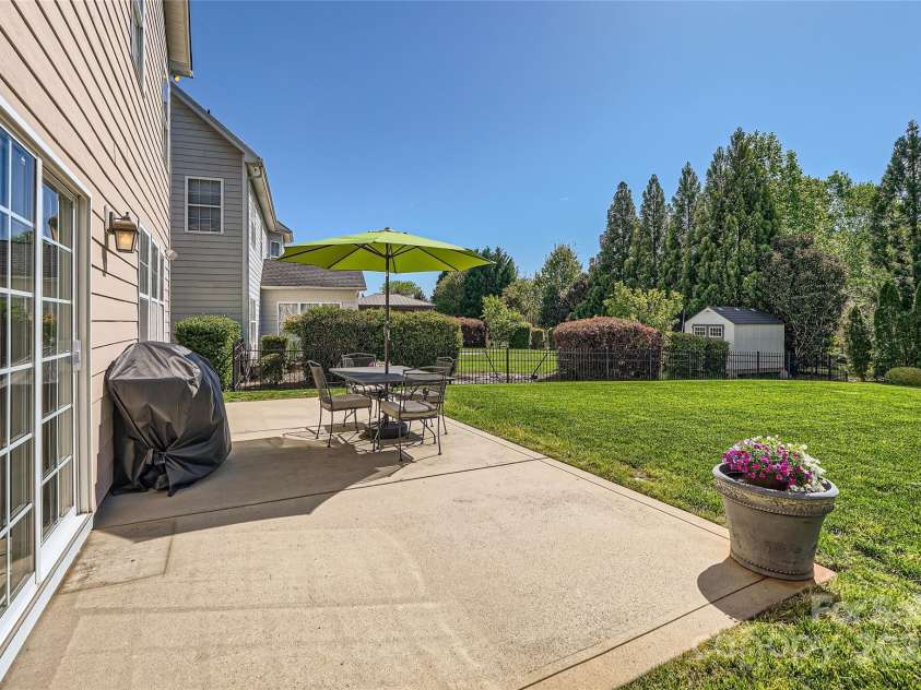 639 Lorain Avenue, Concord, NC 28027.  MLS# CAR4249088, YatesRealty ID 12951. 