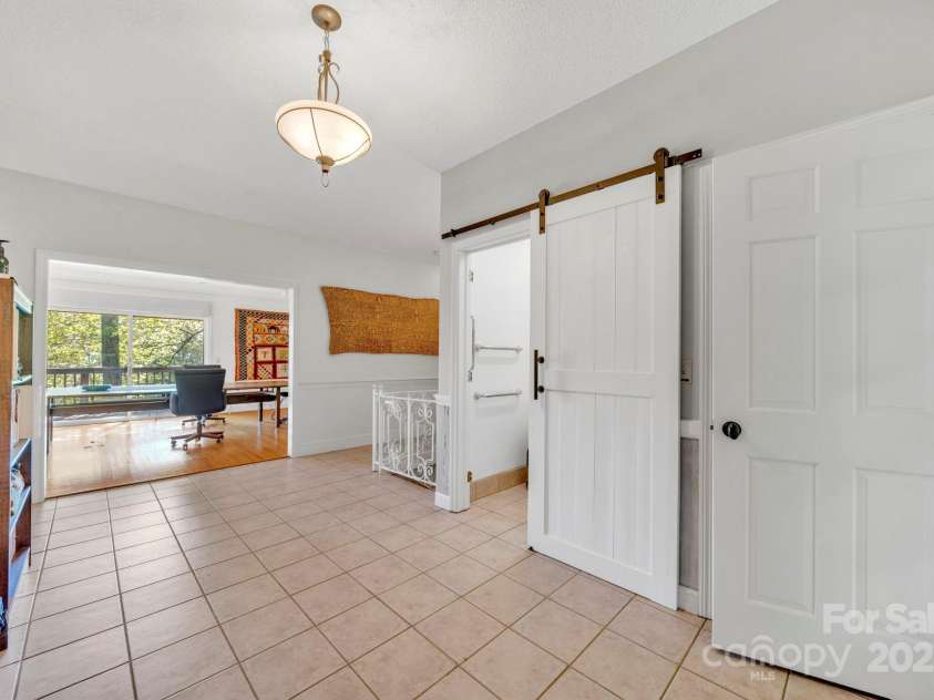 1412 Valmont Drive, Hendersonville, NC 28791.  MLS# CAR4258436, YatesRealty ID 12953. 