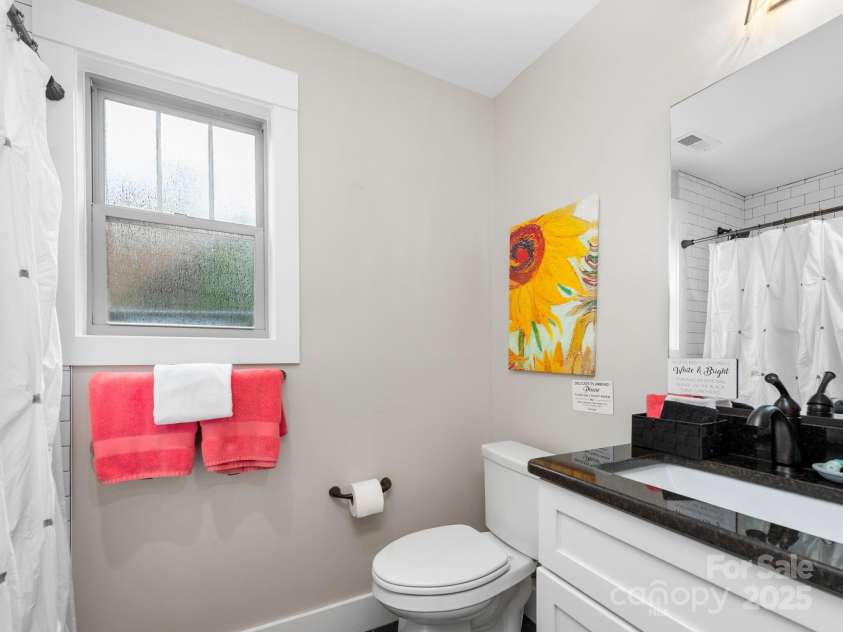 12 Martin Valley Road, Swannanoa, NC 28778.  MLS# CAR4253037, YatesRealty ID 12954. 