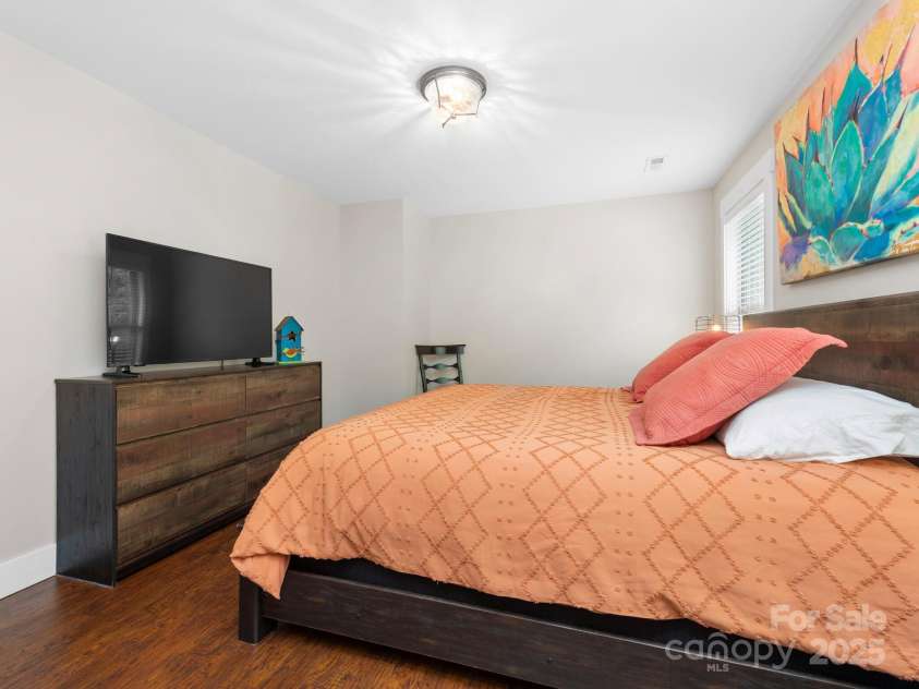 12 Martin Valley Road, Swannanoa, NC 28778.  MLS# CAR4253037, YatesRealty ID 12954. 