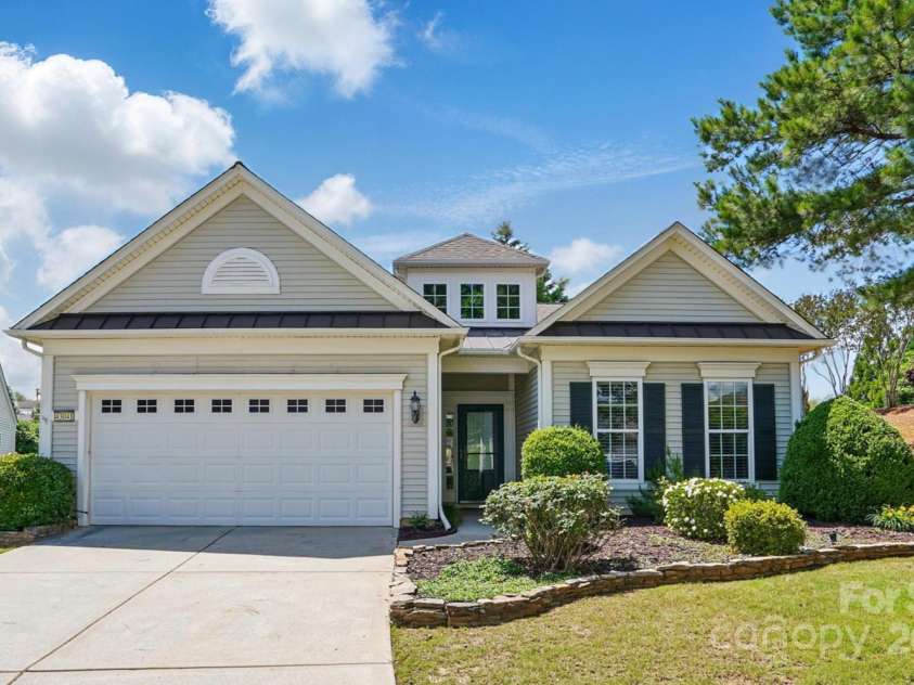 43041 Mimosa Court, Fort Mill, SC 29707.  MLS# CAR4259036, YatesRealty ID 12955. 