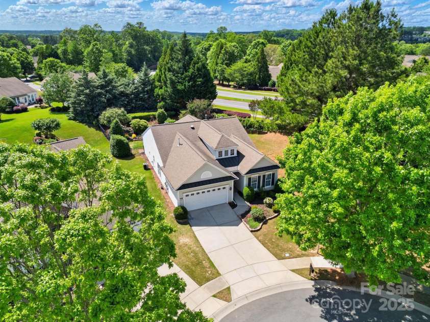 43041 Mimosa Court, Fort Mill, SC 29707.  MLS# CAR4259036, YatesRealty ID 12955. 