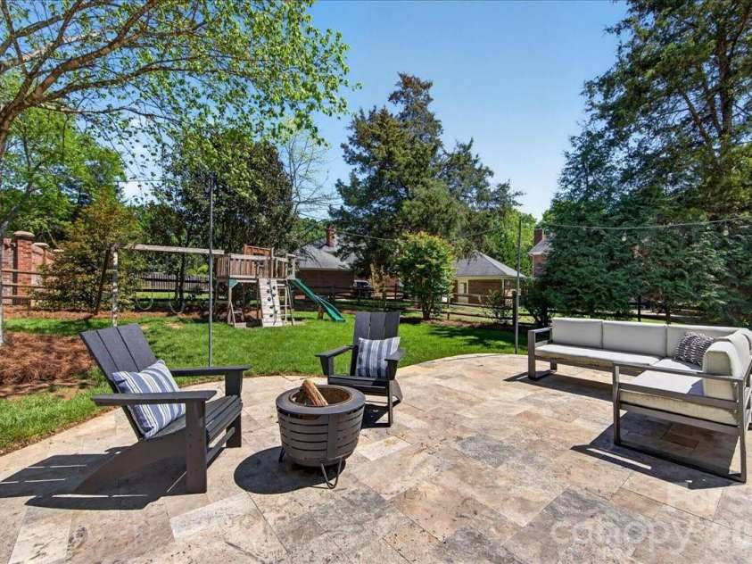 4612 Quail Canyon Drive, Charlotte, NC 28226.  MLS# CAR4367423, YatesRealty ID 12955. 