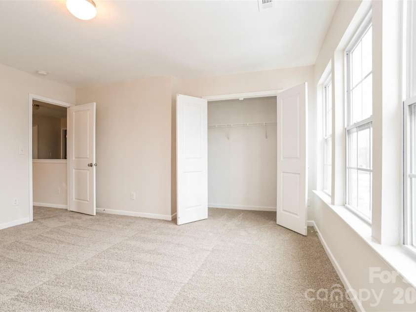 3012 Sweet Apple Drive, Dallas, NC 28034.  MLS# CAR4342730, YatesRealty ID 12956. 