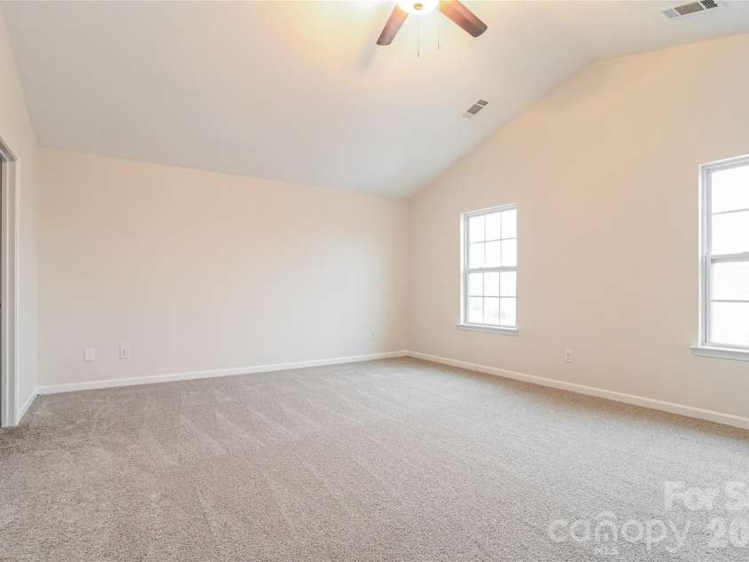 3012 Sweet Apple Drive, Dallas, NC 28034.  MLS# CAR4342730, YatesRealty ID 12956. 