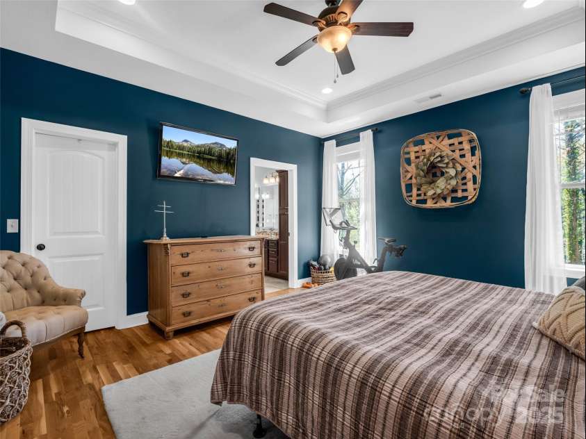 16 Lily Hill Road, Swannanoa, NC 28778.  MLS# CAR4243155, YatesRealty ID 12957. 