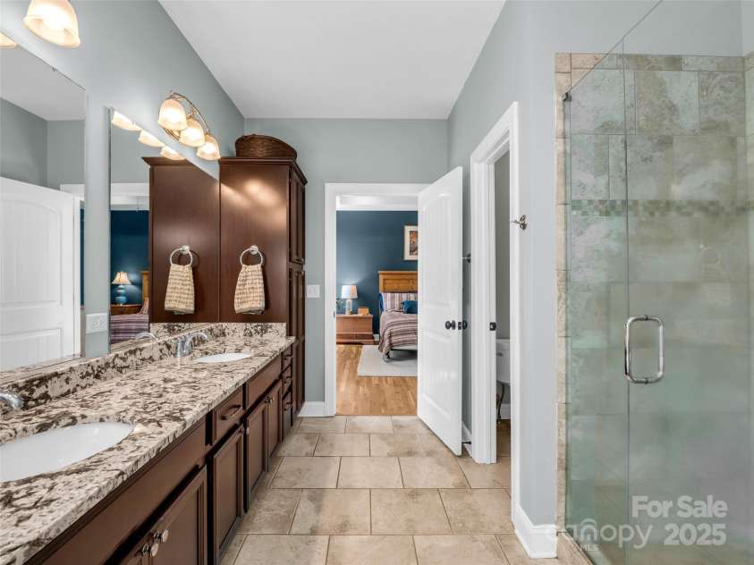 16 Lily Hill Road, Swannanoa, NC 28778.  MLS# CAR4243155, YatesRealty ID 12957. 