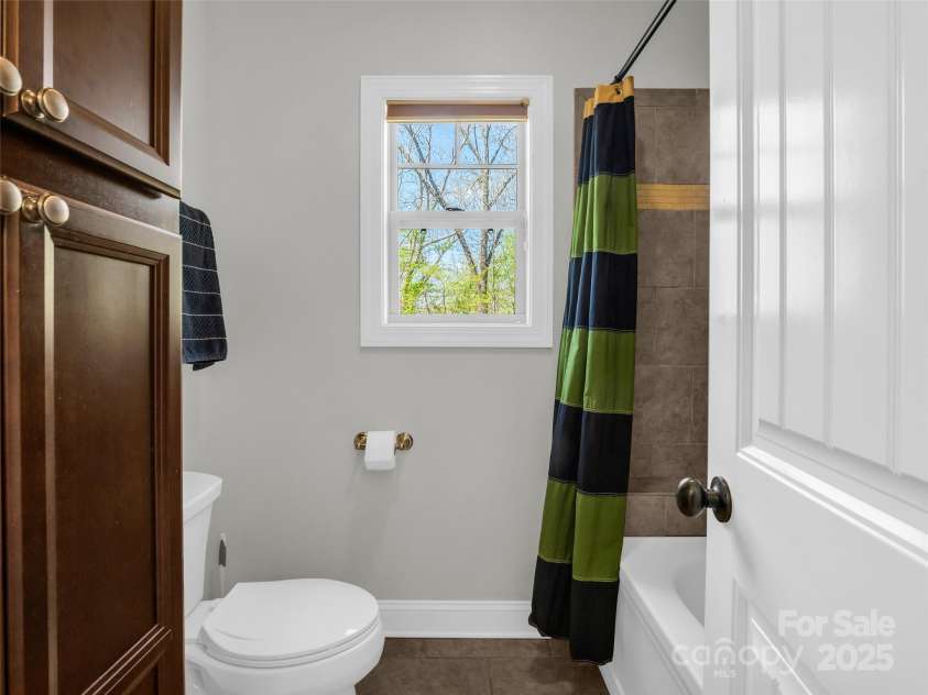 16 Lily Hill Road, Swannanoa, NC 28778.  MLS# CAR4243155, YatesRealty ID 12957. 