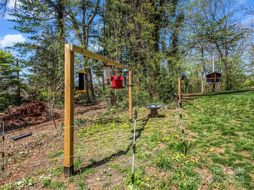 16 Lily Hill Road, Swannanoa, NC 28778.  MLS# CAR4243155, YatesRealty ID 12957. 