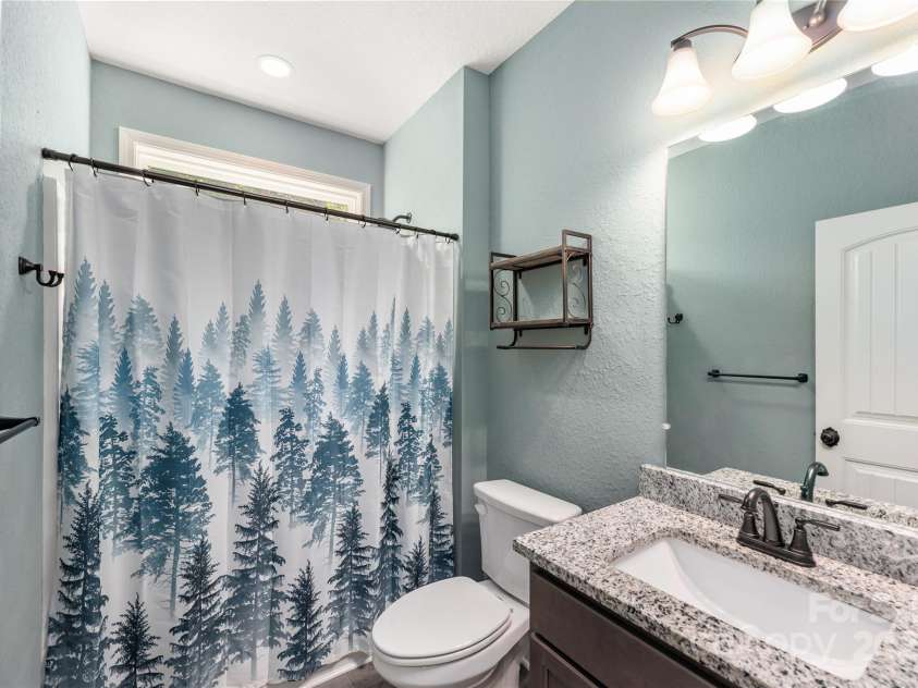 5496 White Oak Road, Waynesville, NC 28785.  MLS# CAR4292987, YatesRealty ID 1296. 