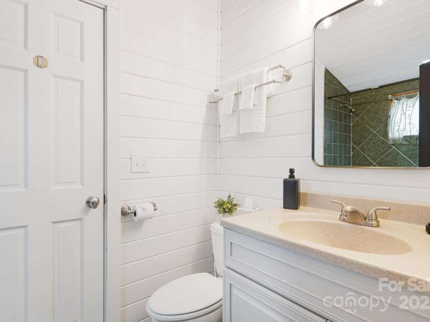 232 Copper Springs Drive, Boone, NC 28607.  MLS# CAR4206010, YatesRealty ID 12961. 