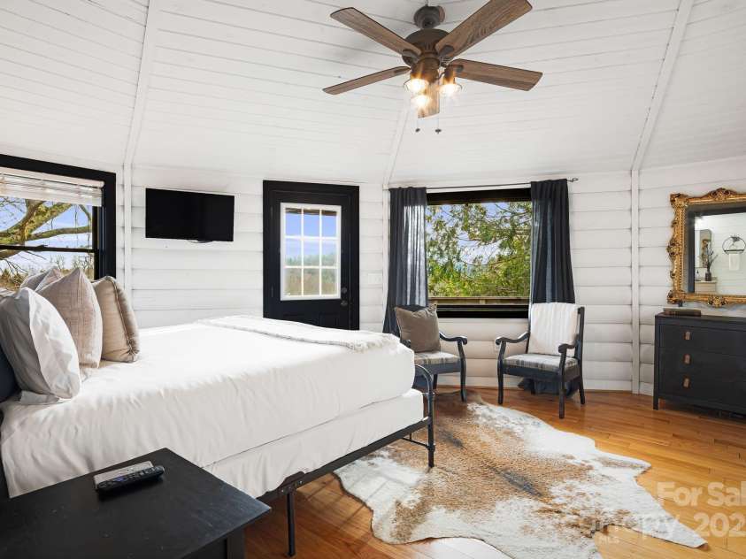 232 Copper Springs Drive, Boone, NC 28607.  MLS# CAR4206010, YatesRealty ID 12961. 