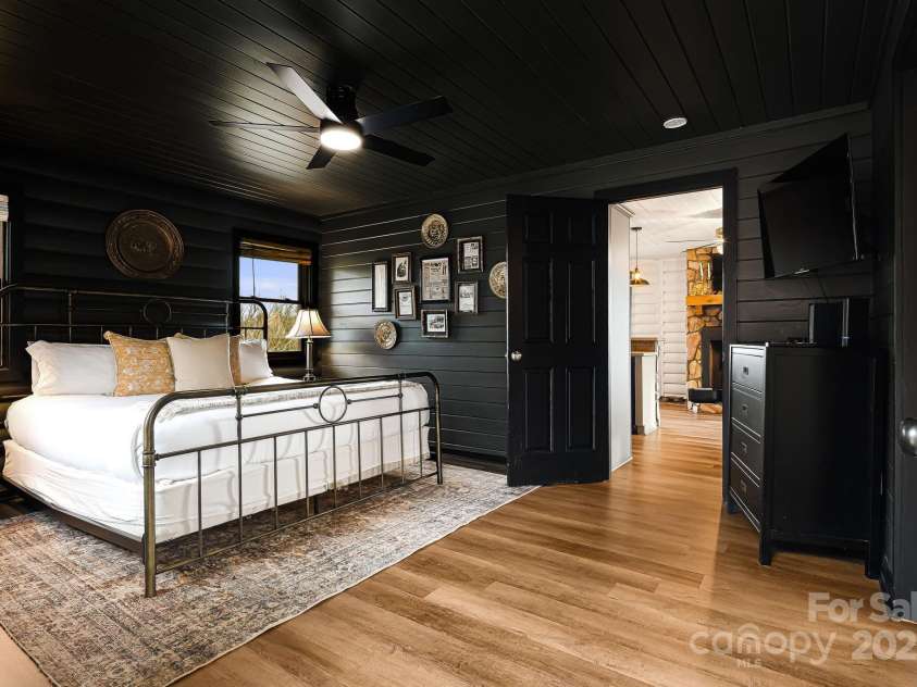 232 Copper Springs Drive, Boone, NC 28607.  MLS# CAR4206010, YatesRealty ID 12961. 