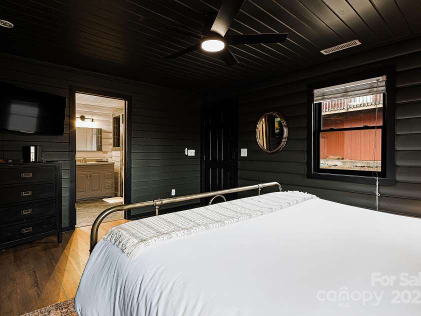 232 Copper Springs Drive, Boone, NC 28607.  MLS# CAR4206010, YatesRealty ID 12961. 