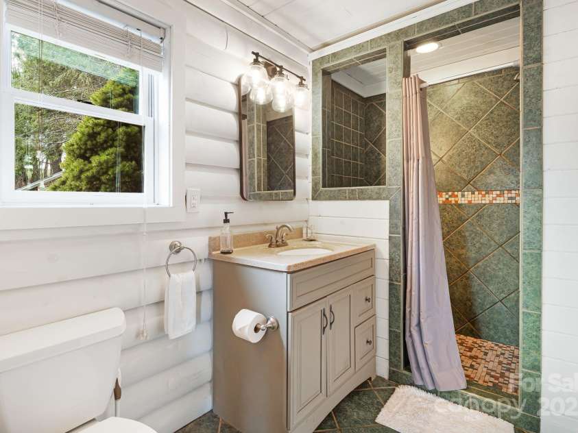 232 Copper Springs Drive, Boone, NC 28607.  MLS# CAR4206010, YatesRealty ID 12961. 