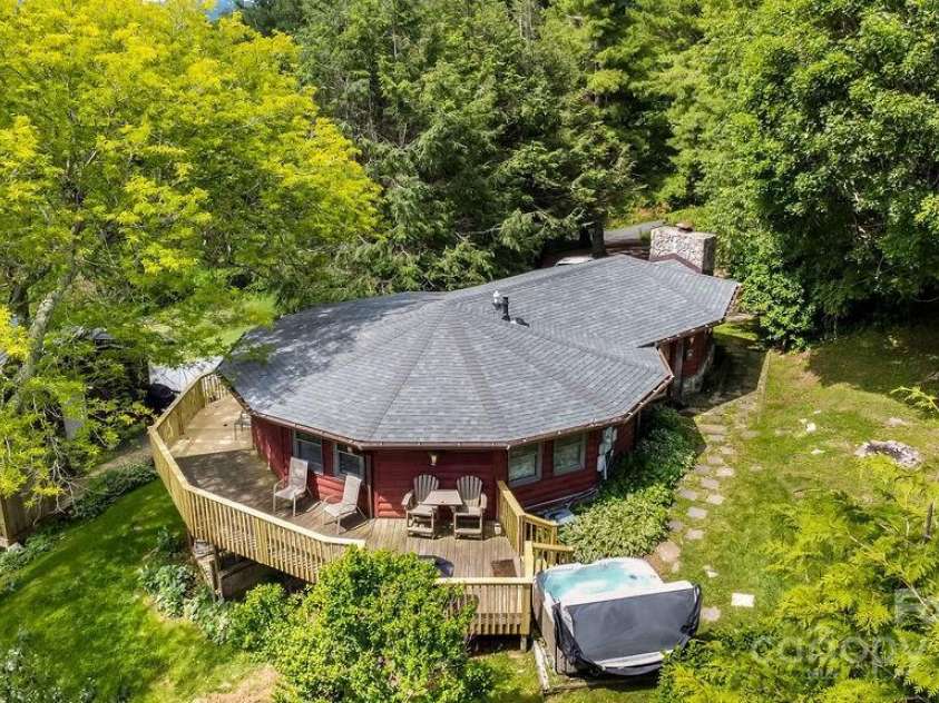 232 Copper Springs Drive, Boone, NC 28607.  MLS# CAR4206010, YatesRealty ID 12961. 