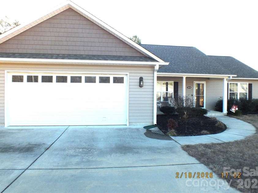 5114 Sedgefield Drive, Lancaster, SC 29720.  MLS# CAR4338012, YatesRealty ID 12962. 