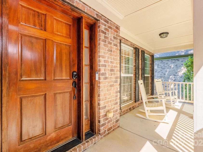 11224 Warfield Avenue, Huntersville, NC 28078.  MLS# CAR4253591, YatesRealty ID 12963. 