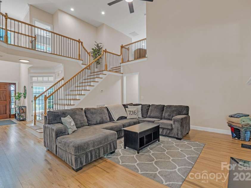 11224 Warfield Avenue, Huntersville, NC 28078.  MLS# CAR4253591, YatesRealty ID 12963. 