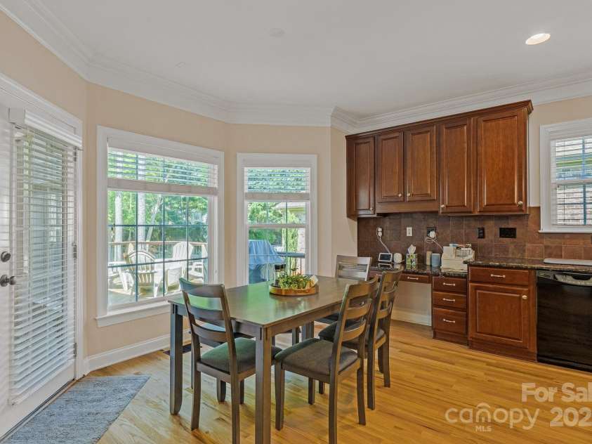 11224 Warfield Avenue, Huntersville, NC 28078.  MLS# CAR4253591, YatesRealty ID 12963. 
