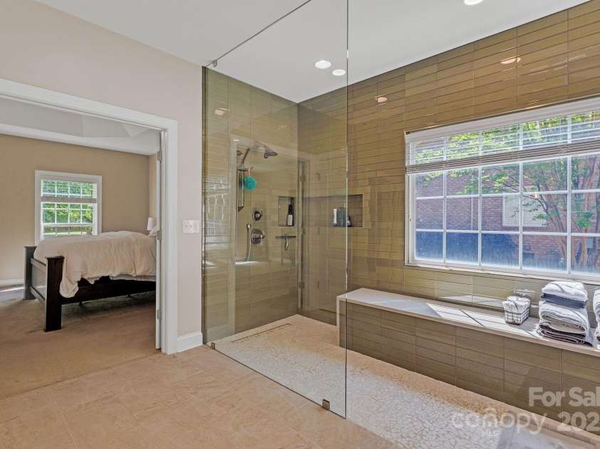 11224 Warfield Avenue, Huntersville, NC 28078.  MLS# CAR4253591, YatesRealty ID 12963. 