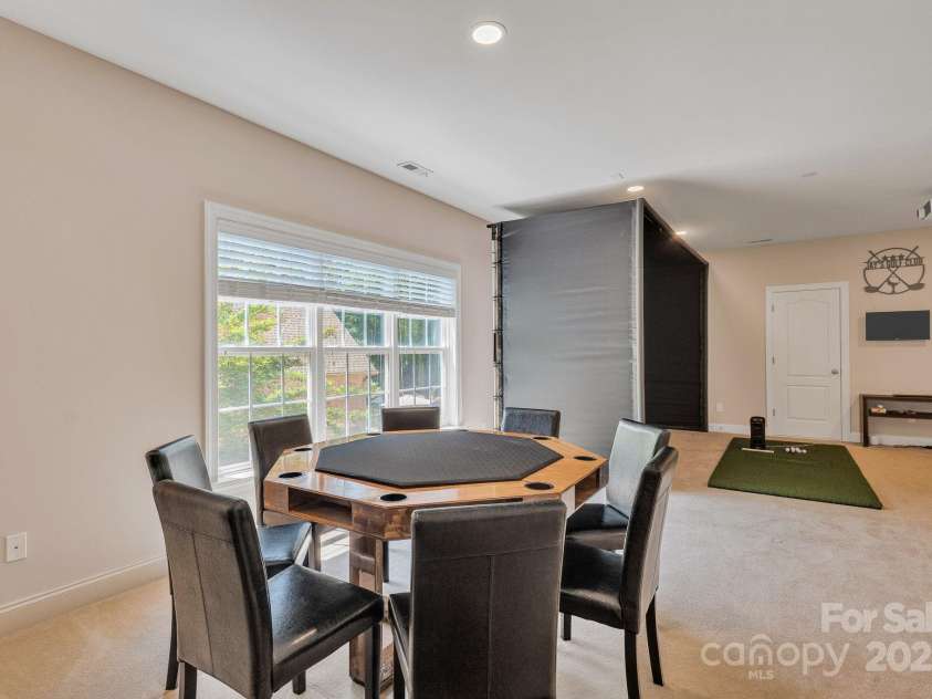 11224 Warfield Avenue, Huntersville, NC 28078.  MLS# CAR4253591, YatesRealty ID 12963. 