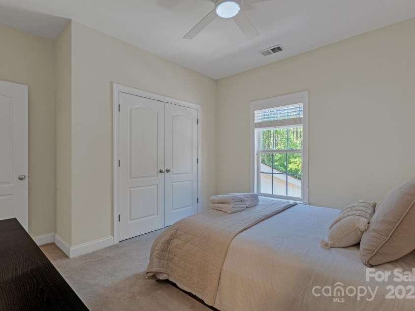11224 Warfield Avenue, Huntersville, NC 28078.  MLS# CAR4253591, YatesRealty ID 12963. 