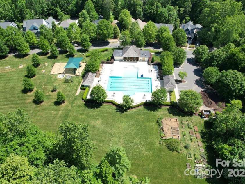11224 Warfield Avenue, Huntersville, NC 28078.  MLS# CAR4253591, YatesRealty ID 12963. 