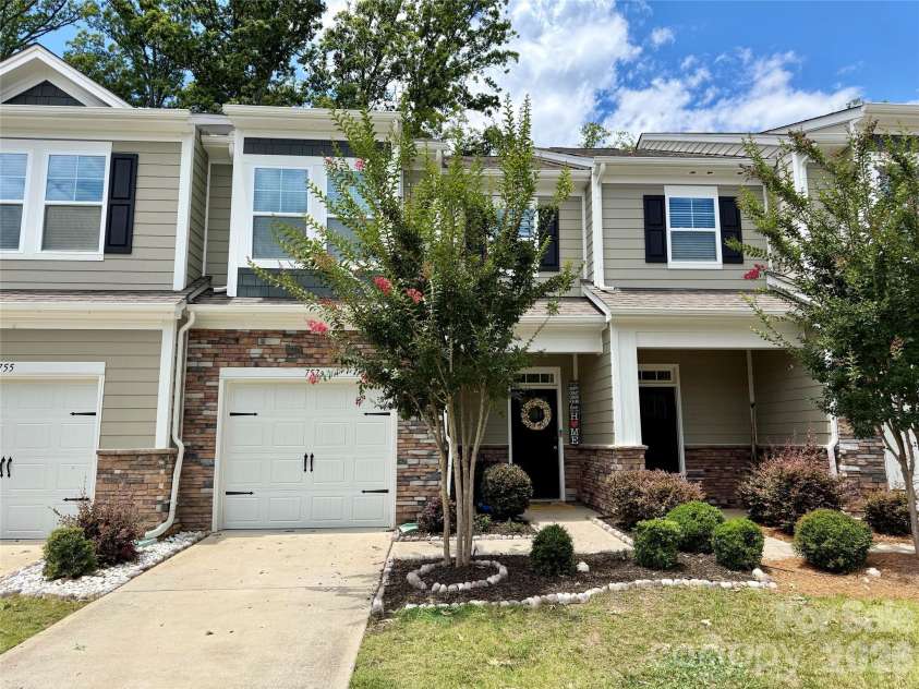 757 Little Bluestem Drive, Clover, SC 29710.  MLS# CAR4296718, YatesRealty ID 12963. 
