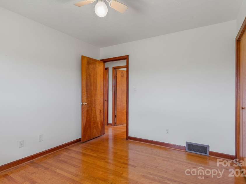 596 Old NC 20 Highway, Alexander, NC 28701.  MLS# CAR4247723, YatesRealty ID 12964. 