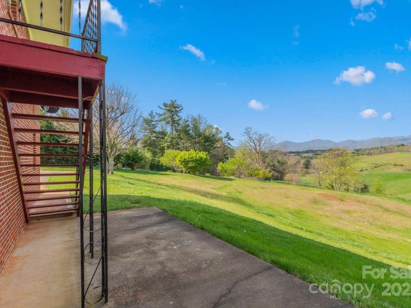 596 Old NC 20 Highway, Alexander, NC 28701.  MLS# CAR4247723, YatesRealty ID 12964. 