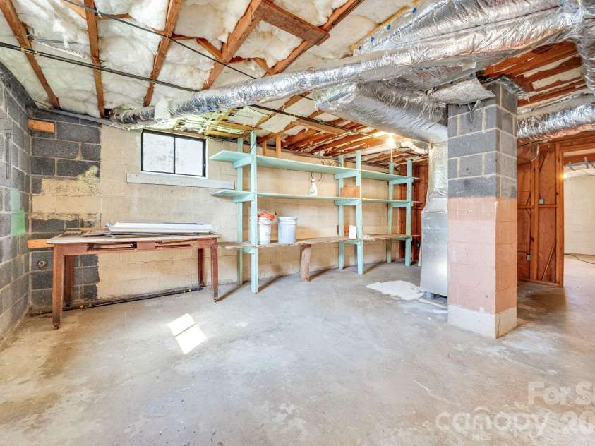 8 Pershing Road, Asheville, NC 28805.  MLS# CAR4364991, YatesRealty ID 12964. Great Extra Storage or Workshop