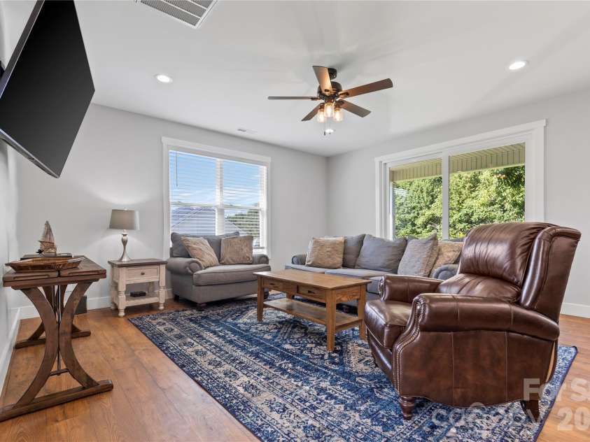 160 Tranquility Lane, Harmony, NC 28634.  MLS# CAR4304351, YatesRealty ID 12965. Living Room 3