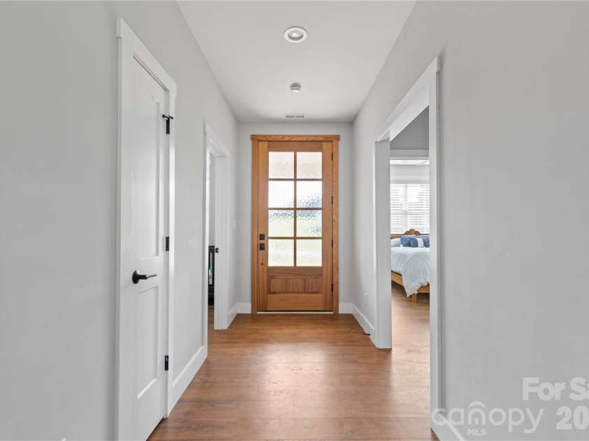 160 Tranquility Lane, Harmony, NC 28634.  MLS# CAR4304351, YatesRealty ID 12965. Main Hallway