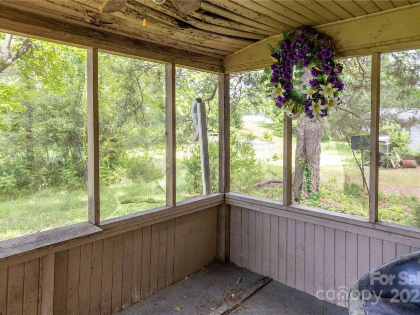 208 School Street, Mount Gilead, NC 27306.  MLS# CAR4258206, YatesRealty ID 12966. 