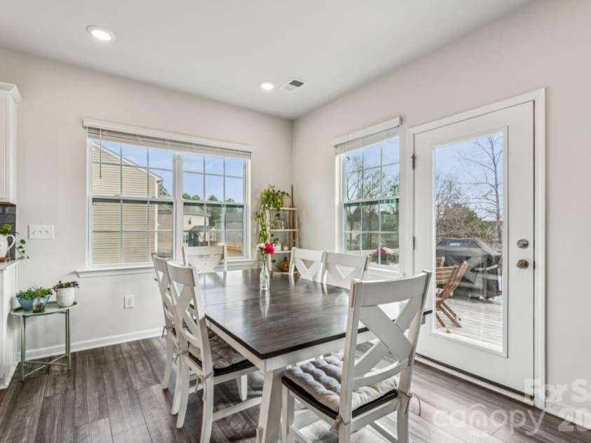 221 Shadowbrook Way, Camden, SC 29020.  MLS# CAR4353175, YatesRealty ID 12966. 