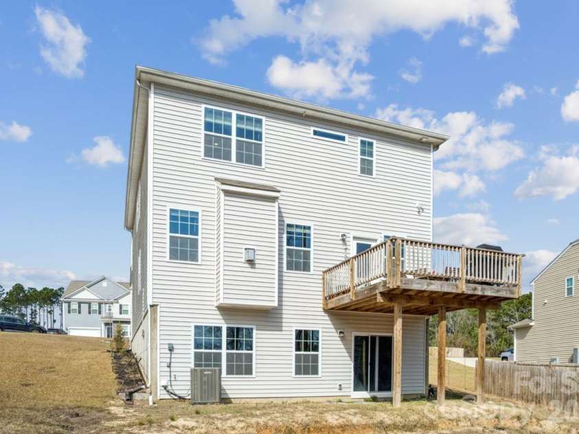 221 Shadowbrook Way, Camden, SC 29020.  MLS# CAR4353175, YatesRealty ID 12966. 