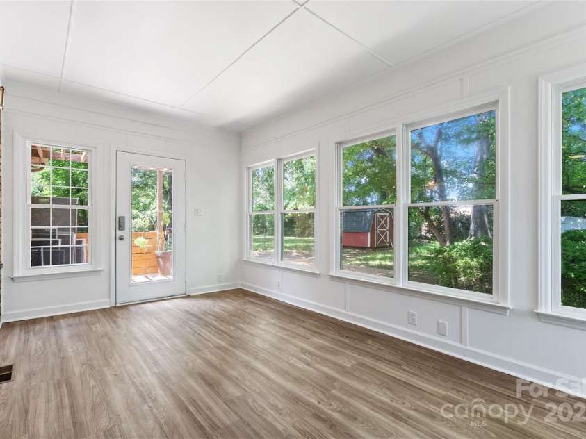 232 Scottridge Drive, Charlotte, NC 28217.  MLS# CAR4256925, YatesRealty ID 12967. 