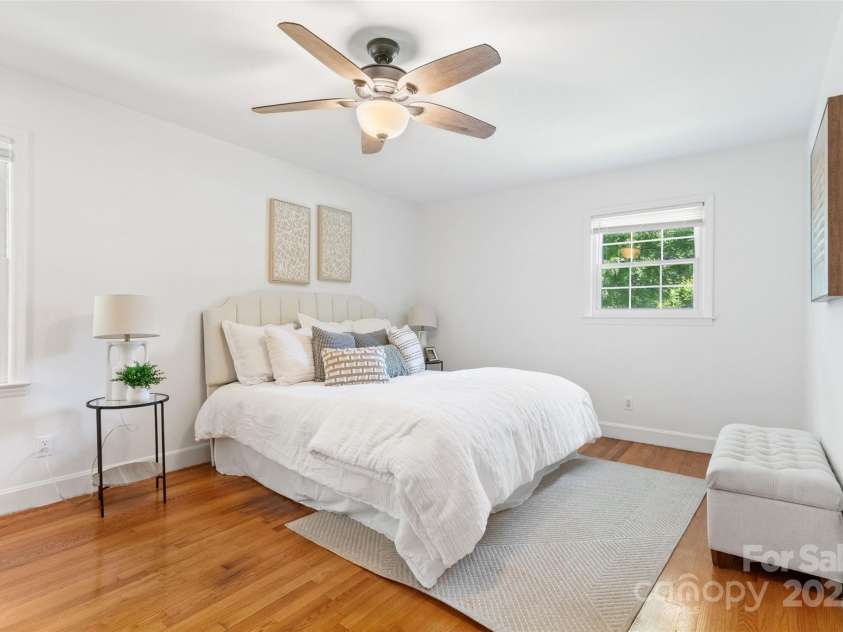 232 Scottridge Drive, Charlotte, NC 28217.  MLS# CAR4256925, YatesRealty ID 12967. 