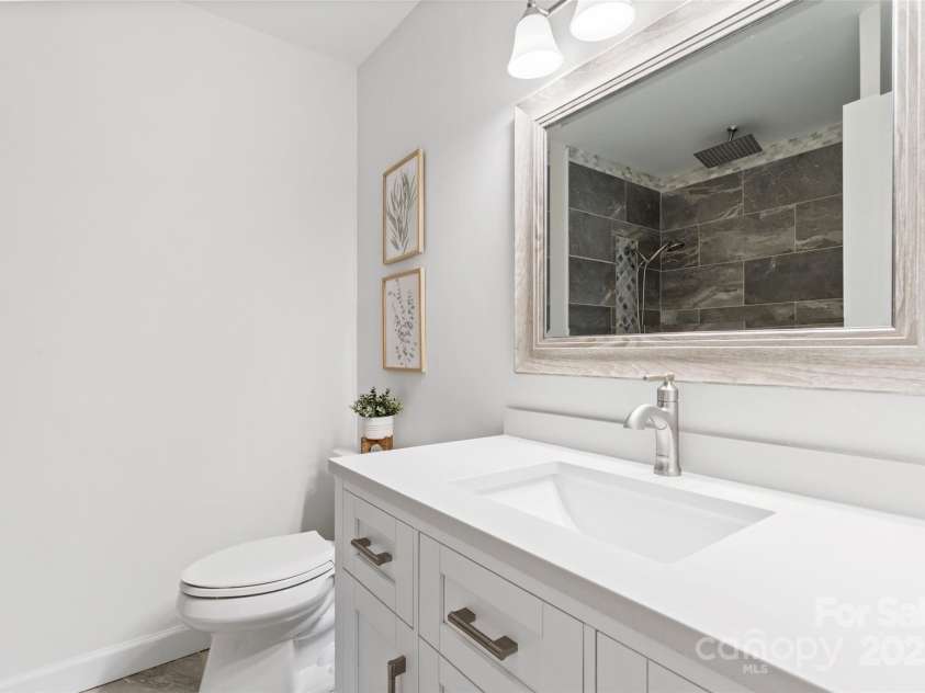 232 Scottridge Drive, Charlotte, NC 28217.  MLS# CAR4256925, YatesRealty ID 12967. 