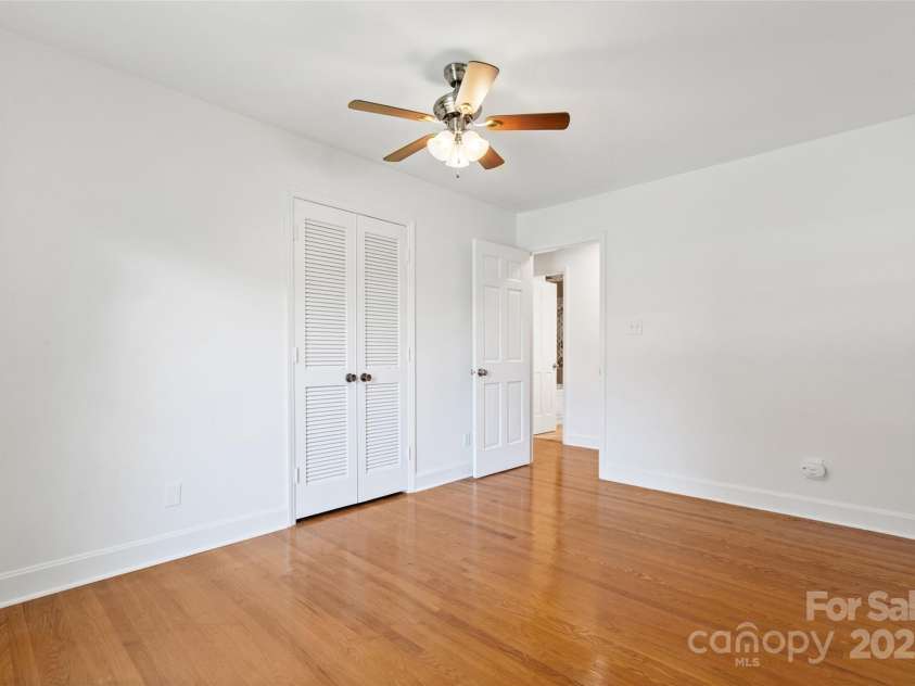 232 Scottridge Drive, Charlotte, NC 28217.  MLS# CAR4256925, YatesRealty ID 12967. 