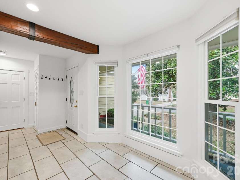 2717 Olde Whitehall Road, Charlotte, NC 28273.  MLS# CAR4354510, YatesRealty ID 12967. 