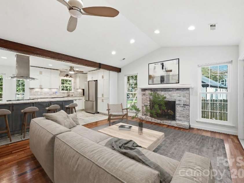 2717 Olde Whitehall Road, Charlotte, NC 28273.  MLS# CAR4354510, YatesRealty ID 12967. VIRTUALLY STAGED