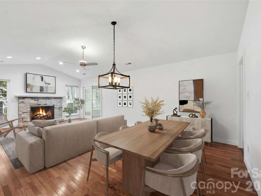 2717 Olde Whitehall Road, Charlotte, NC 28273.  MLS# CAR4354510, YatesRealty ID 12967. VIRTUALLY STAGED