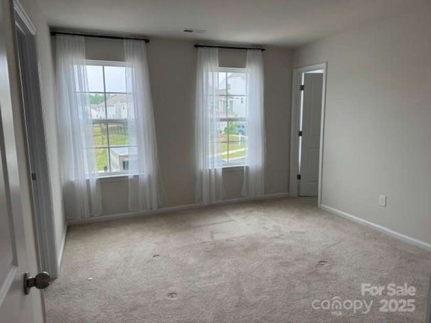 127 Doncaster Drive, Mooresville, NC 28115.  MLS# CAR4216362, YatesRealty ID 12968. 3rd bedroom on upper level