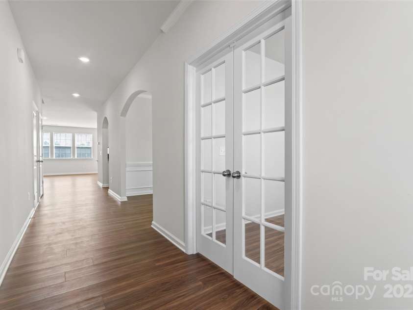127 Doncaster Drive, Mooresville, NC 28115.  MLS# CAR4216362, YatesRealty ID 12968. 