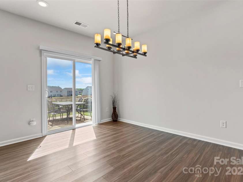 127 Doncaster Drive, Mooresville, NC 28115.  MLS# CAR4216362, YatesRealty ID 12968. 